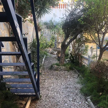 Дом отдыха Holiday Chalet Benidorm *