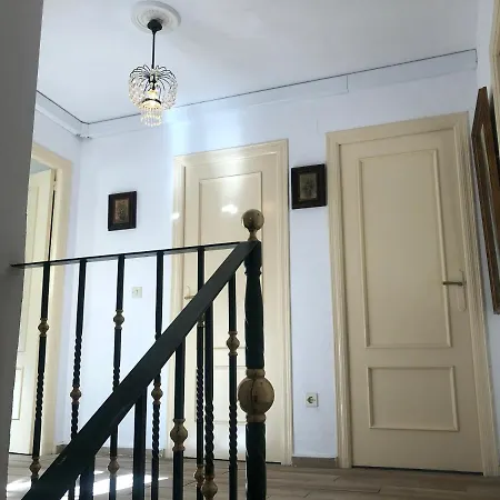 Holiday Chalet Benidorm Дом отдыха Бенидорм